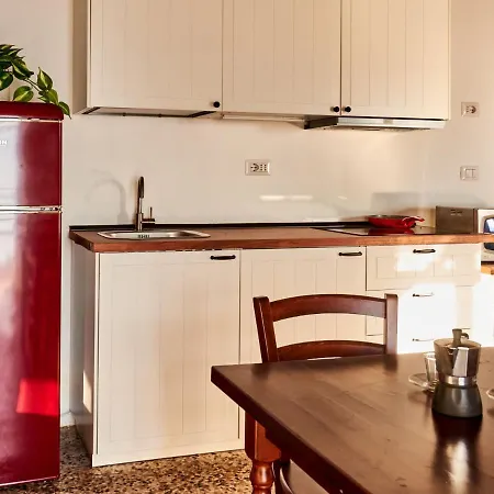 Oro Del Lario-4 By Interhome * بيلانو
